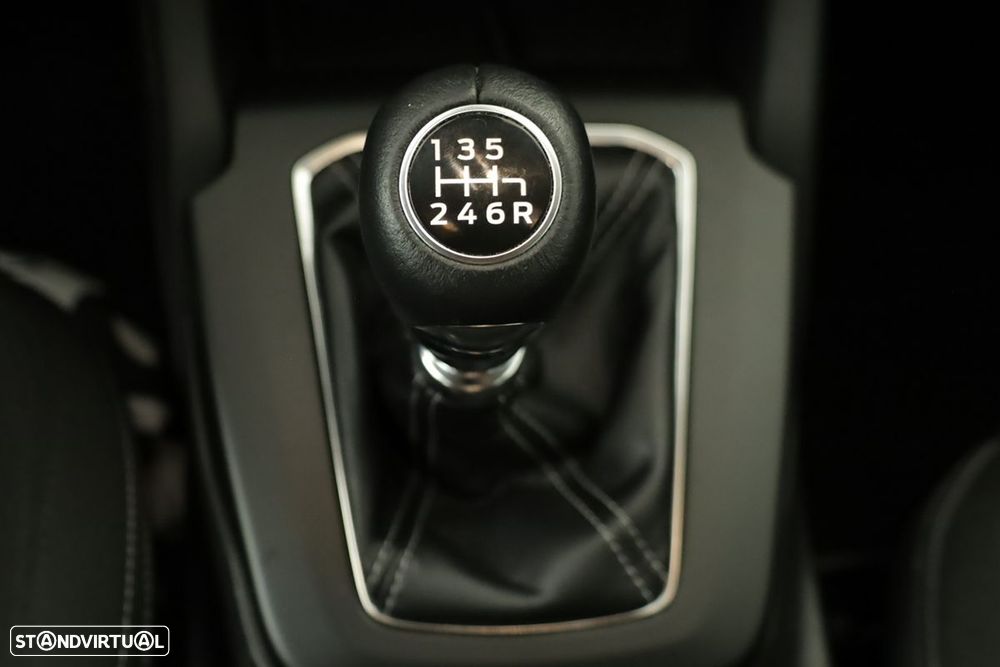 Ford Focus SW 1.0 EcoBoost MHEV Active X - 14