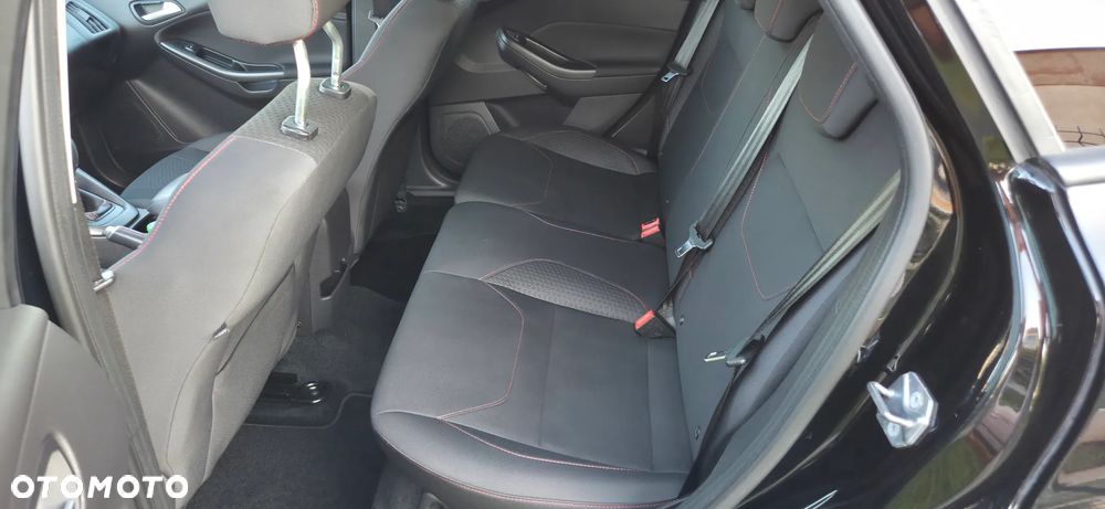 Ford Focus 2.0 TDCi ST-Line ASS - 23