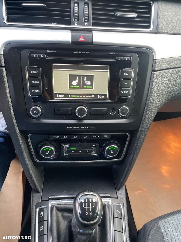 Skoda Superb 1.6 TDI GreenLine - 8