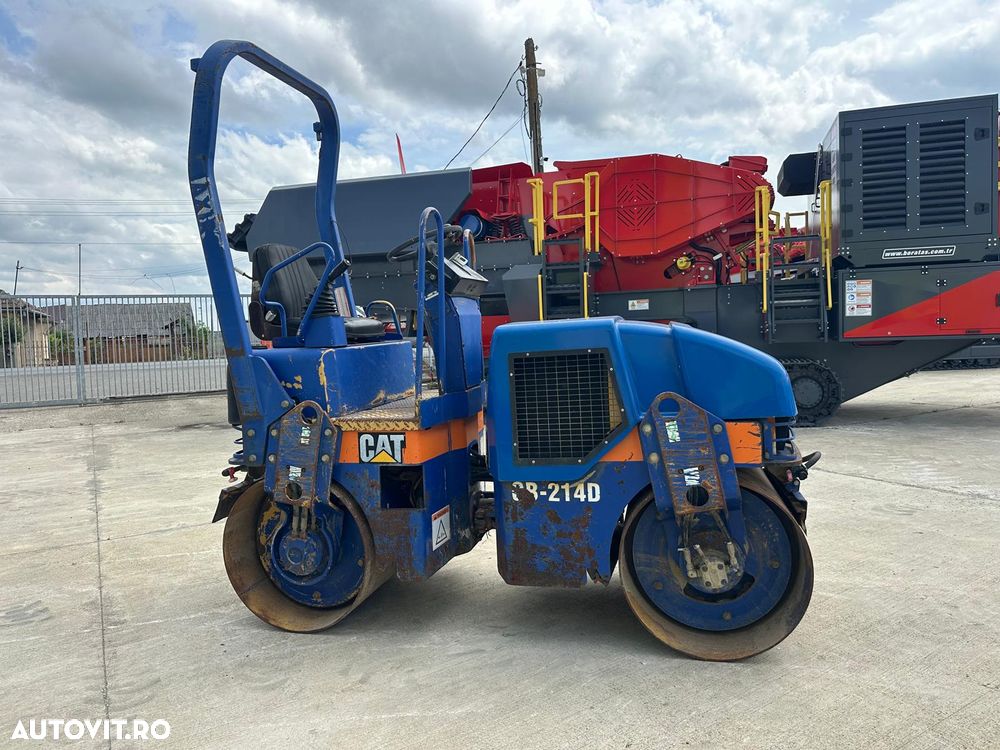 Caterpillar CB-214 D - 4