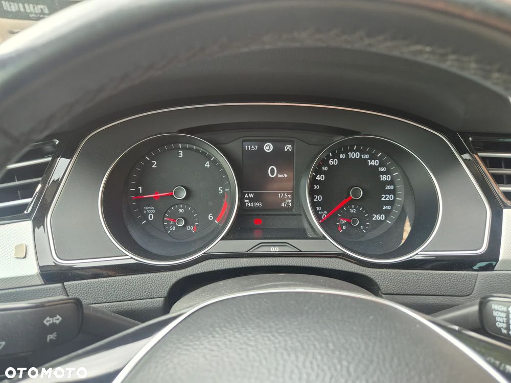 Volkswagen Passat Variant 2.0 TDI (BlueMotion Technology) Comfortline - 7