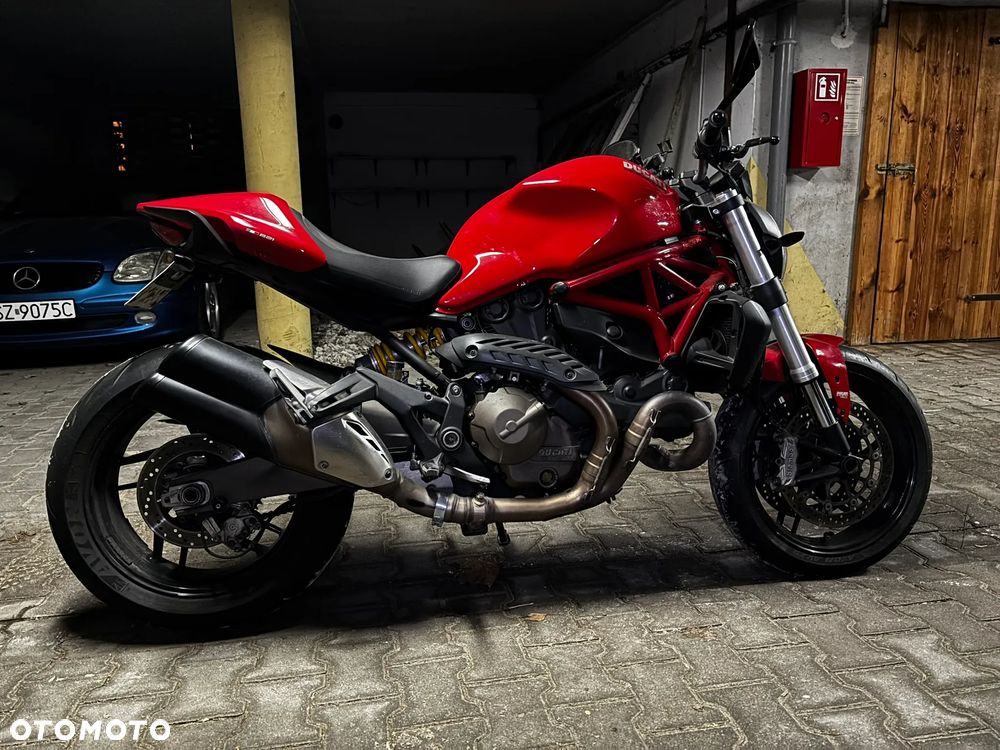 Ducati Monster - 4