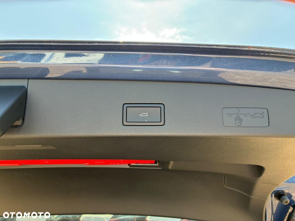 Volkswagen Golf Variant - 29