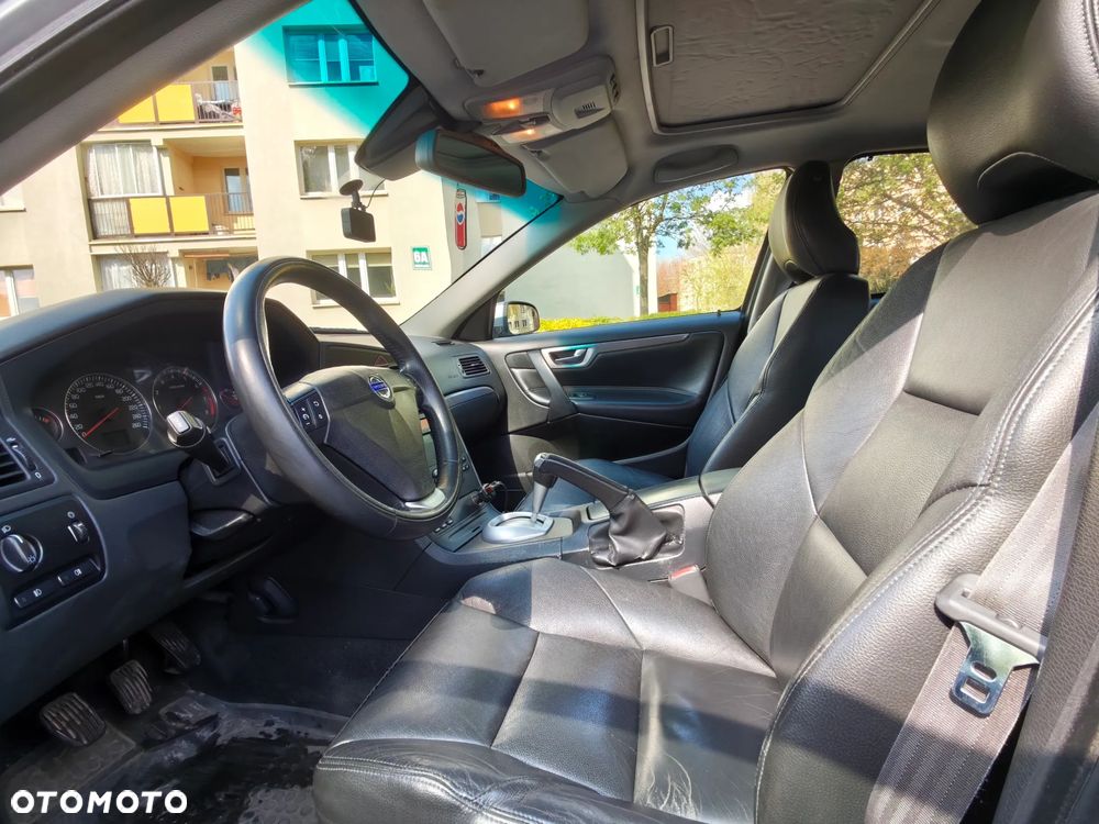 Volvo S60 2.3 T5 - 8