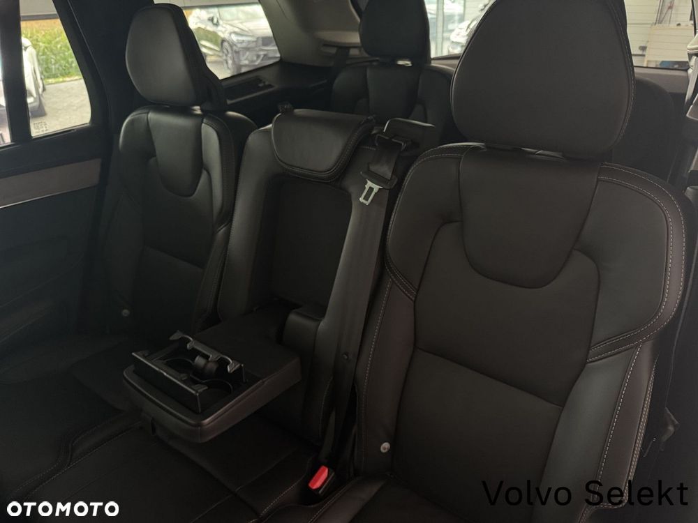 Volvo XC 90 - 26