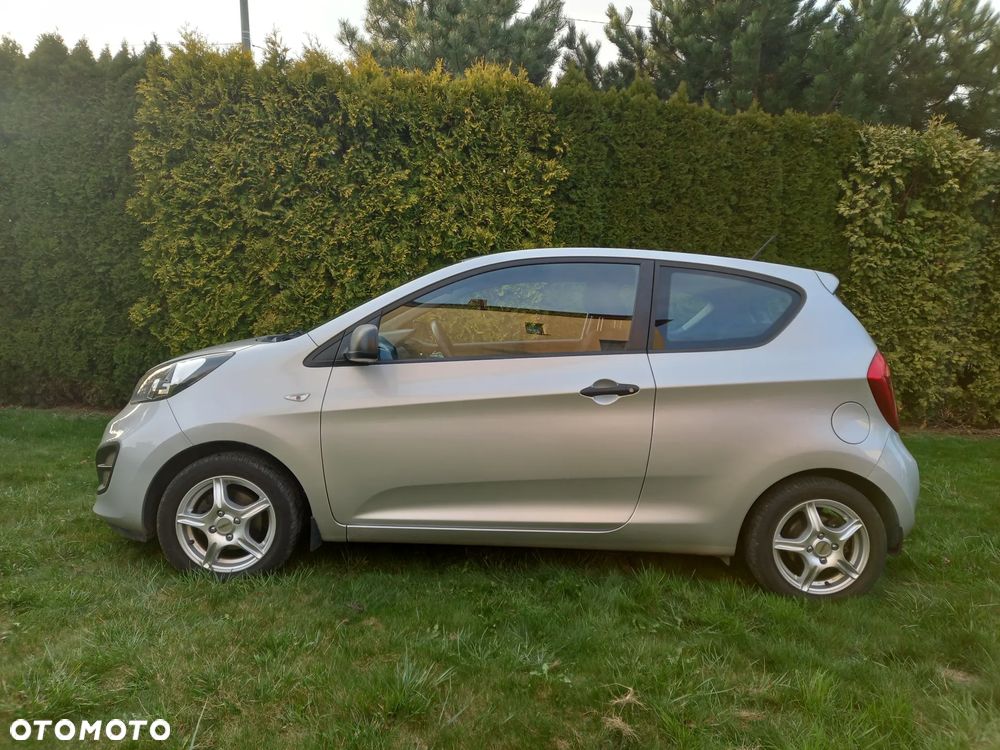 Kia Picanto 1.0 L - 3