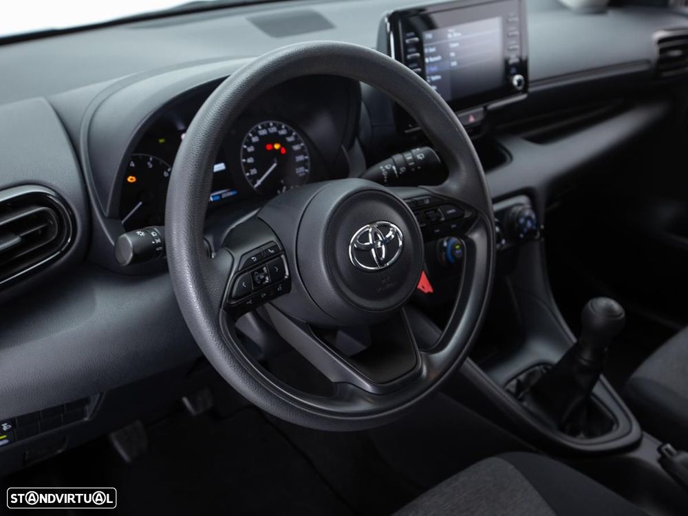 Toyota Yaris 1.0 VVT-i Comfort — fotografia 13