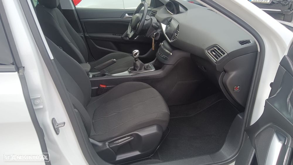 Peugeot 308 1.6 BlueHDi Active - 10