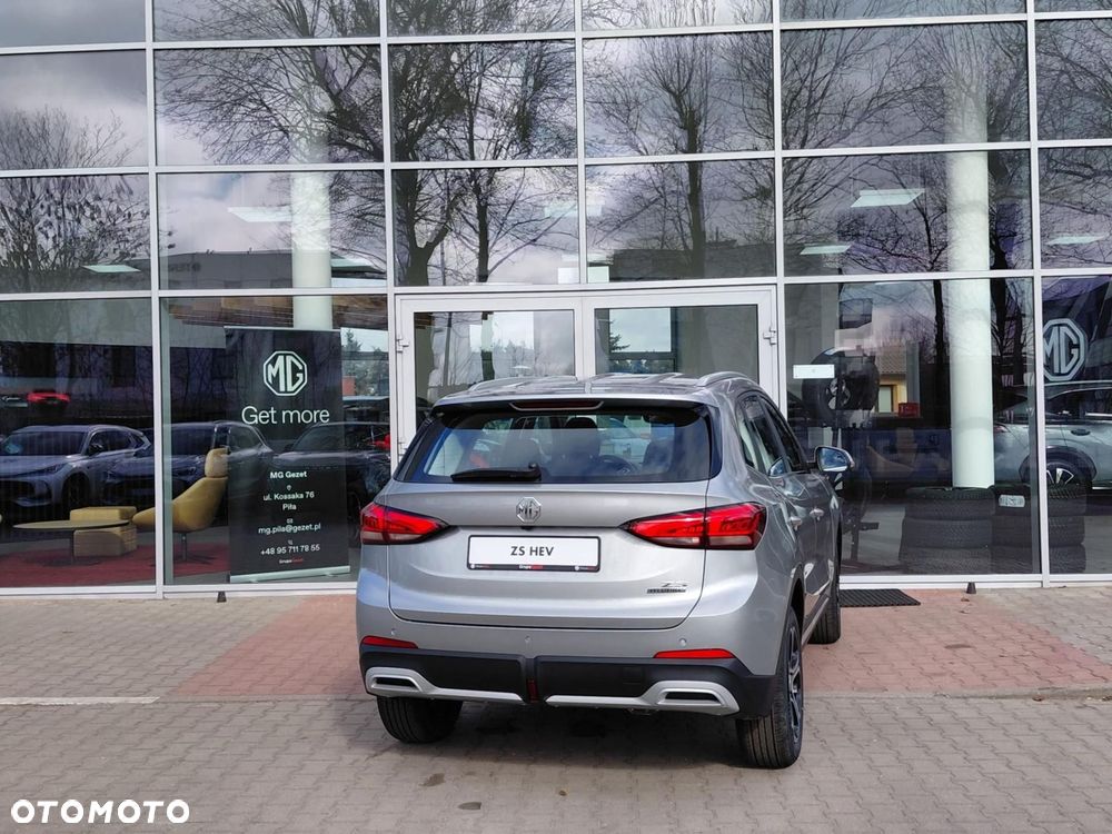 MG ZS - 5