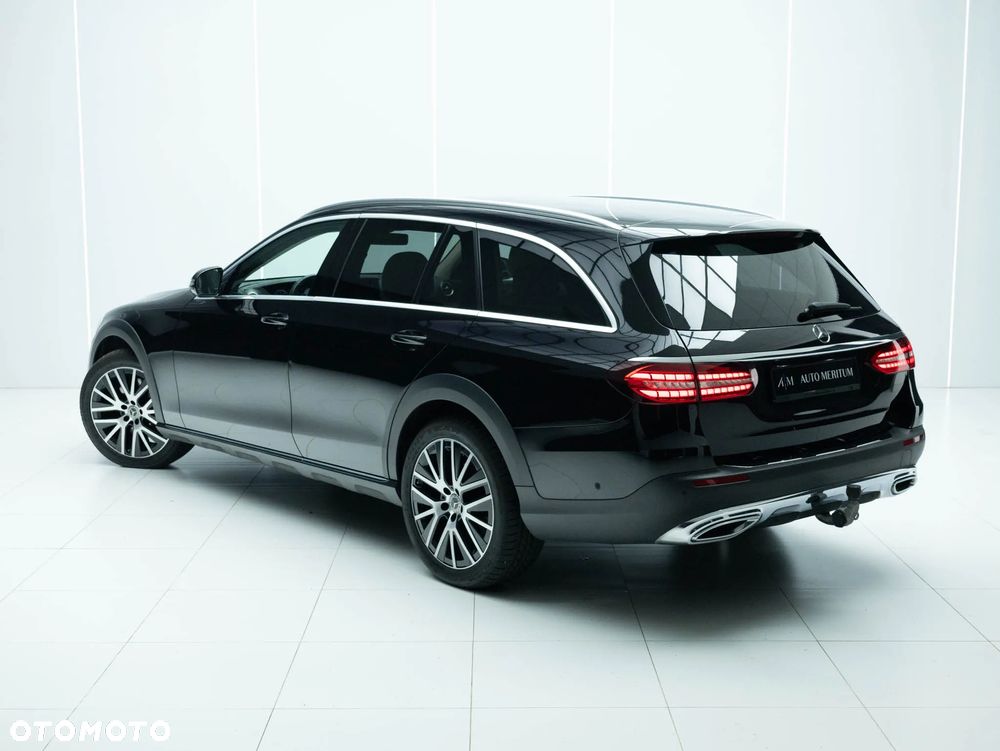Mercedes-Benz Klasa E 220 d 4-Matic All-Terrain Avantgarde - 6