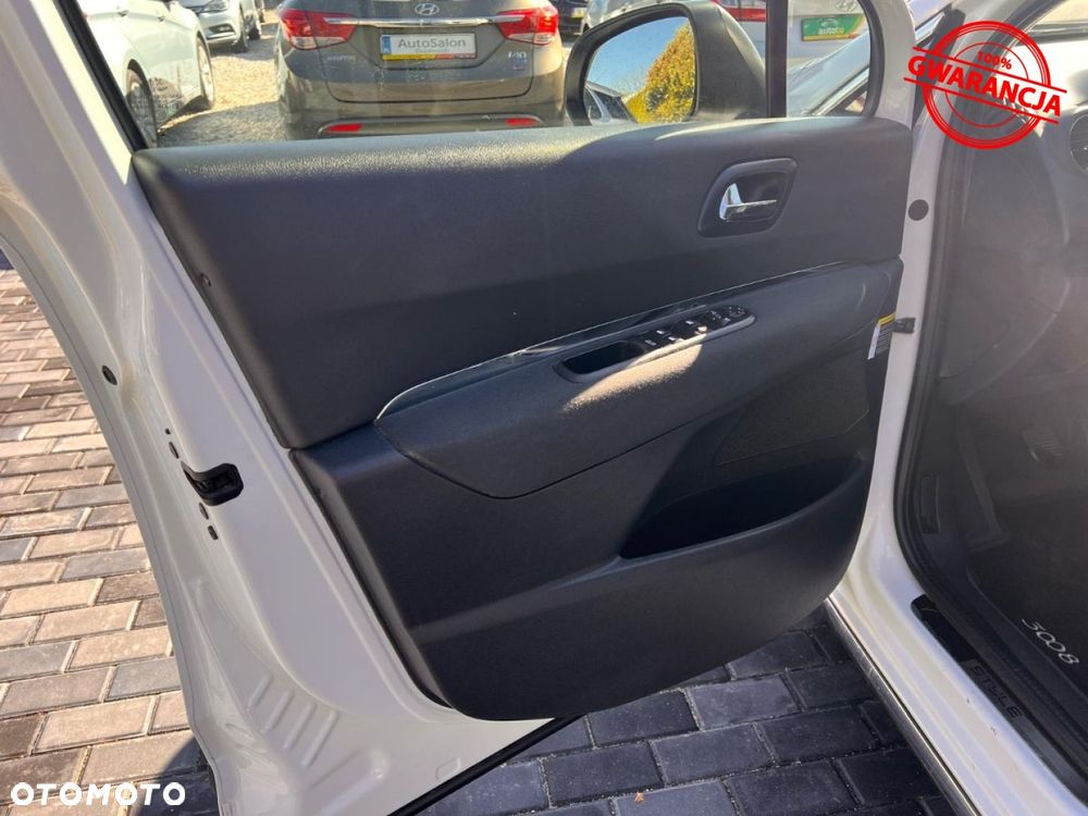 Peugeot 3008 - 22
