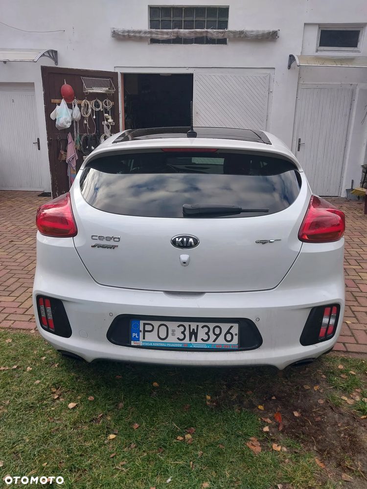Kia ProCeed 1.6 T-GDI GT XL - 13