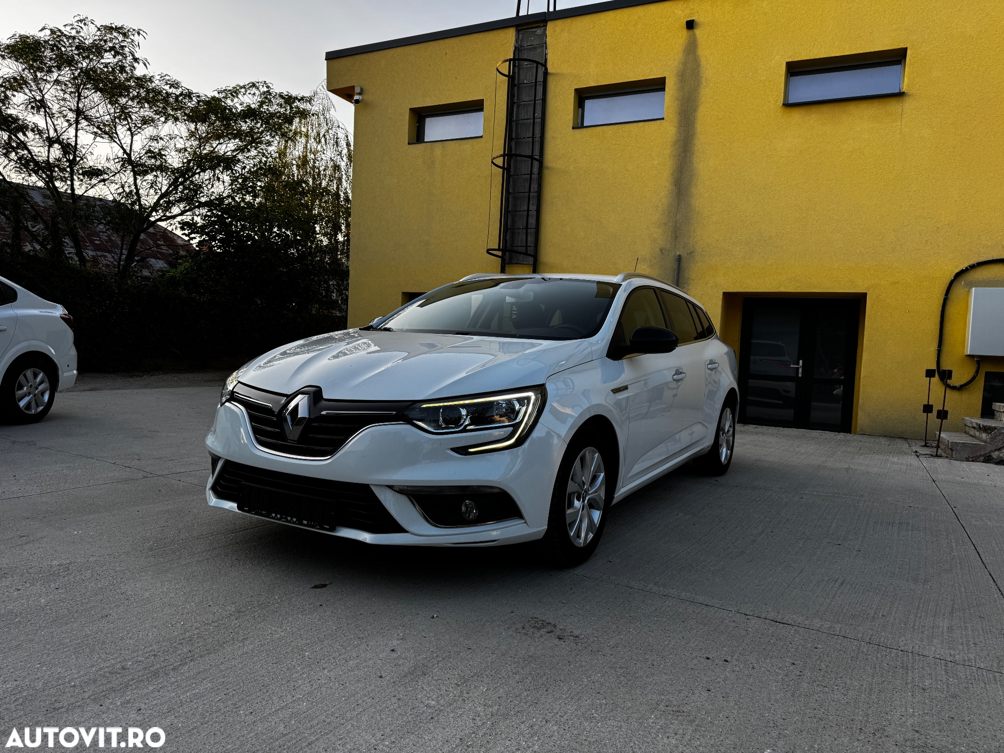 Renault Megane - 10