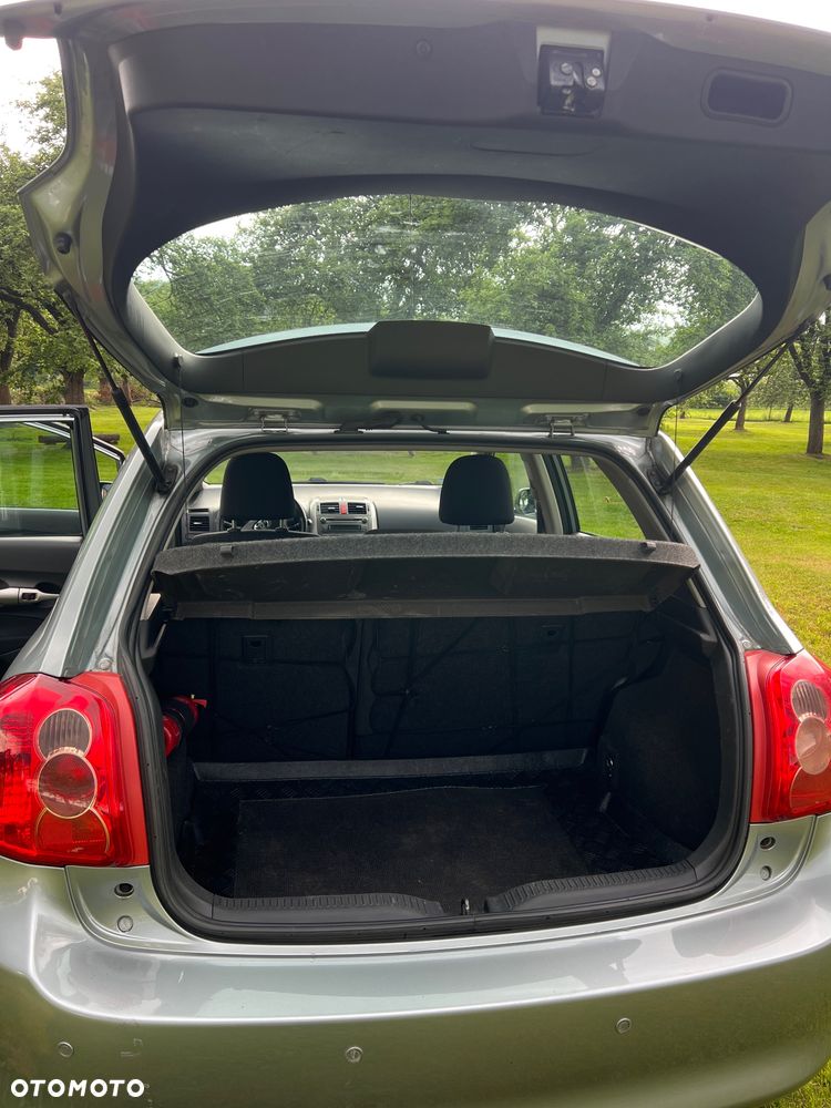 Toyota Auris - 9