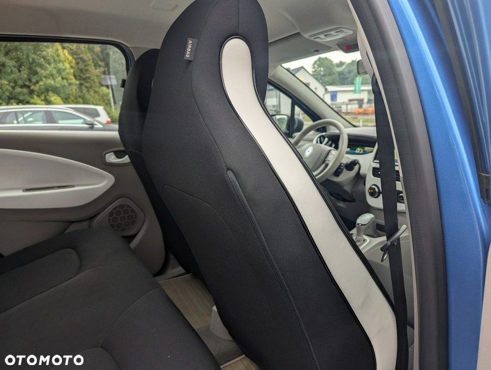 Renault Zoe - 25