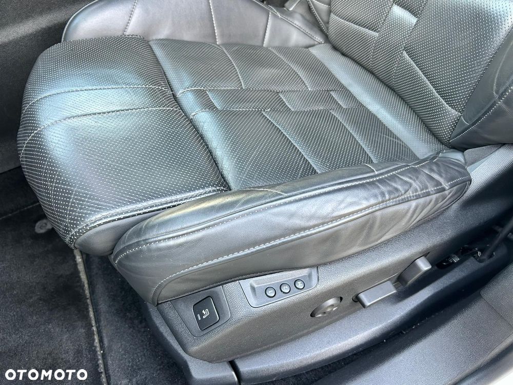 DS Automobiles DS 7 Crossback - 16