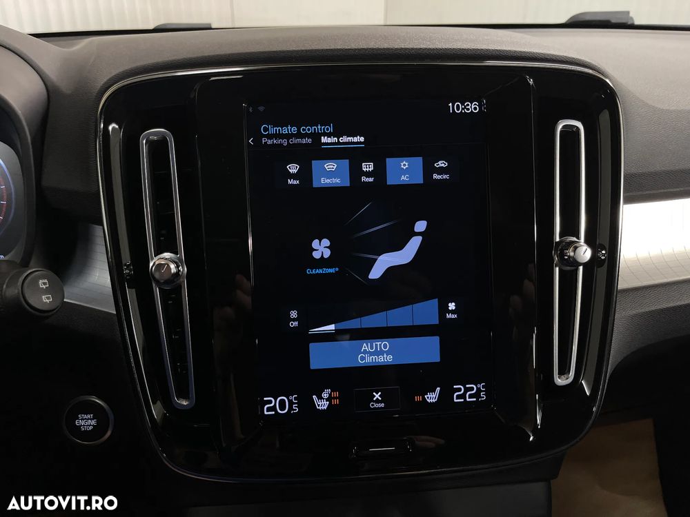 Volvo XC 40 B4 AT8 AWD Mild Hybrid Momentum Pro - 21