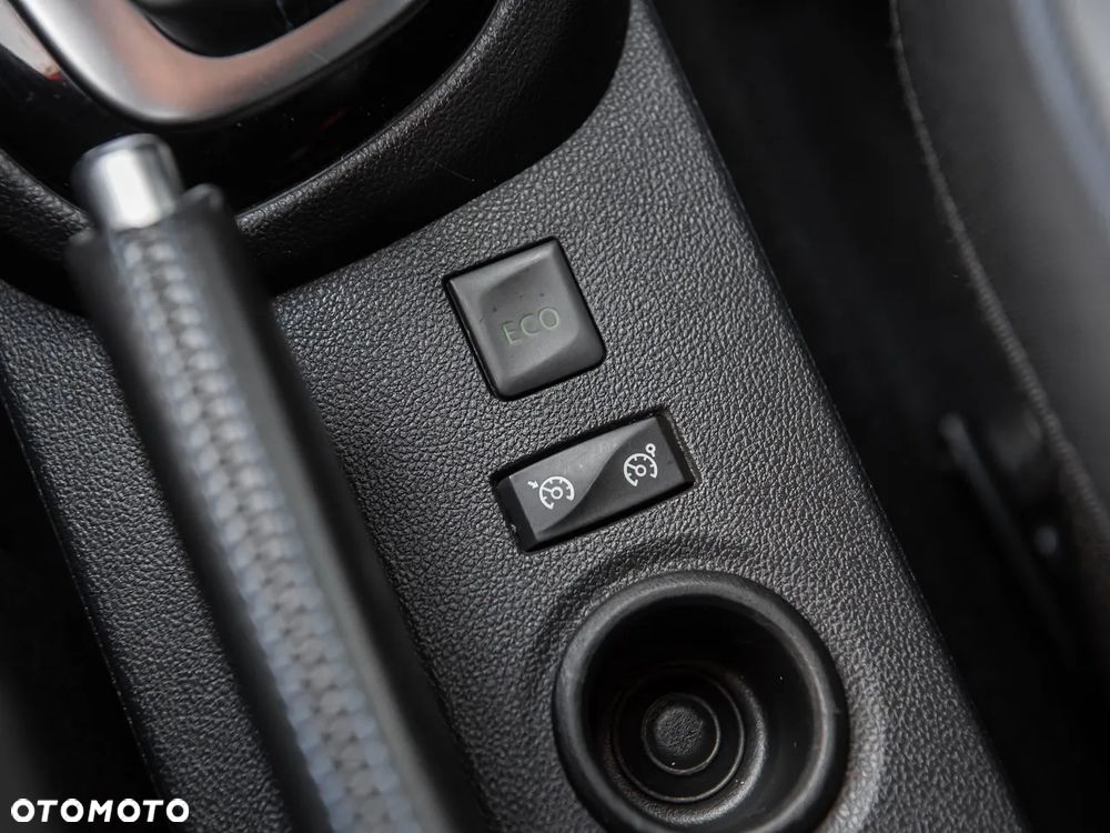 Renault Captur - 27