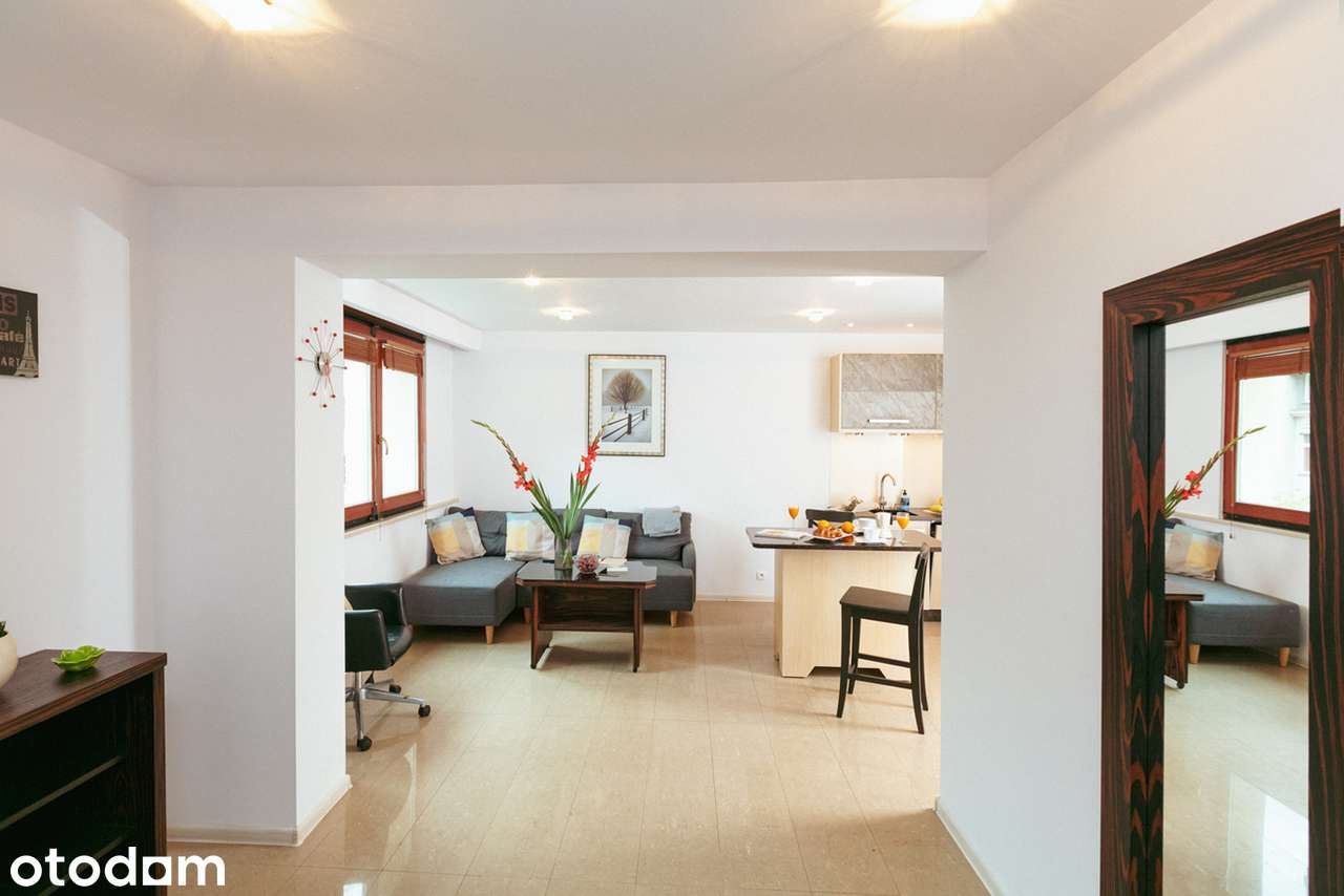 Bezpośrednio, cichy apartament w ścisłym centrum - Nowogrodzka
