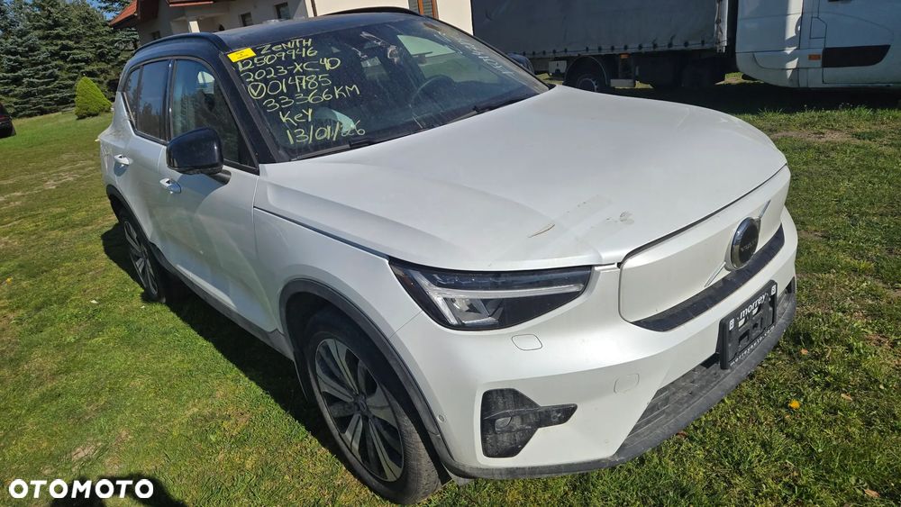 Volvo XC 40 Twin Recharge Plus - 8