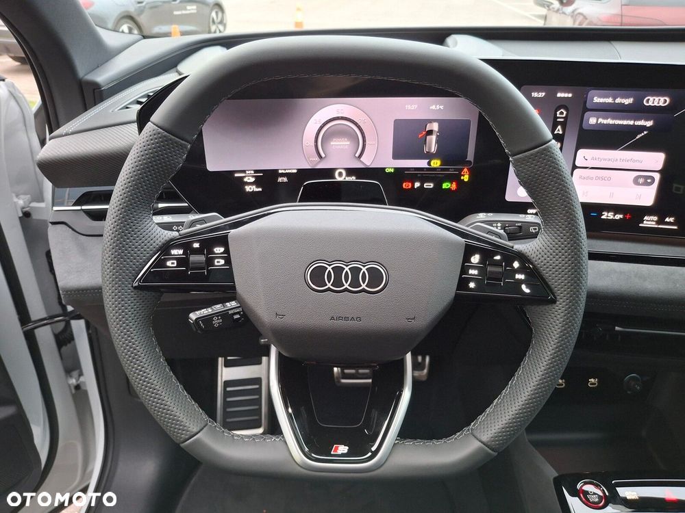 Audi SQ6 e-tron - 39