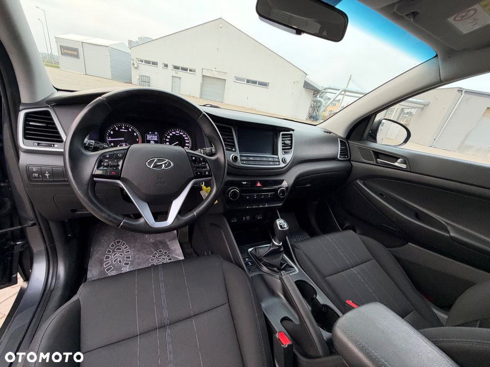 Hyundai Tucson blue 1.6 GDi 2WD Navi - 14