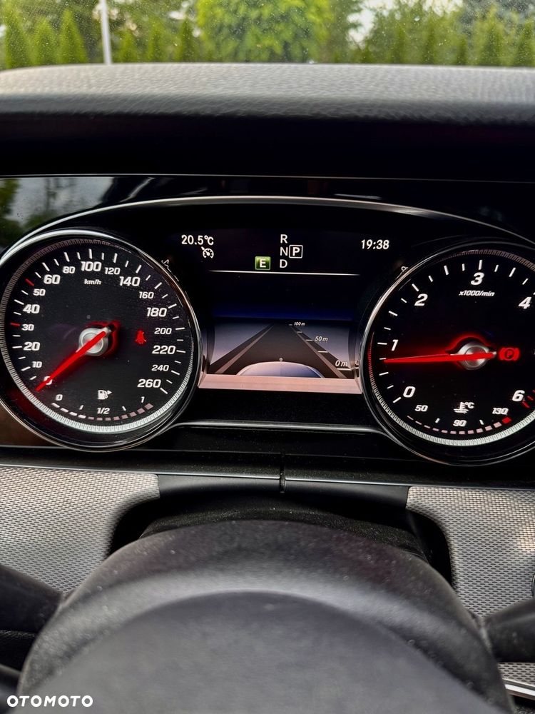 Mercedes-Benz Klasa E 220 d 9G-TRONIC Avantgarde - 15