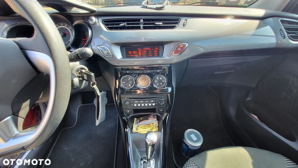 Citroën C3 Pure Tech e-VTi 82 ETG Exclusive - 3