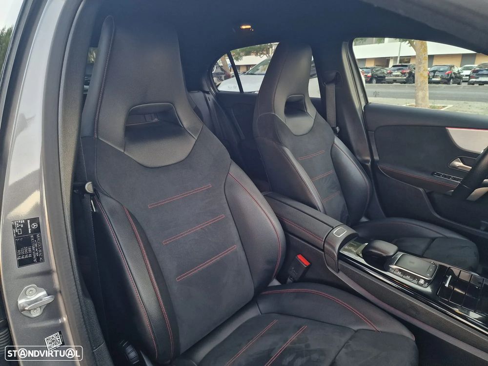 Mercedes-Benz A 180 7G-DCT AMG Line - 16