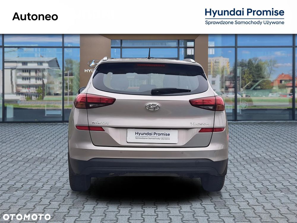 Hyundai Tucson - 4
