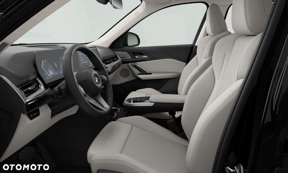 BMW X1 sDrive20i mHEV - 2