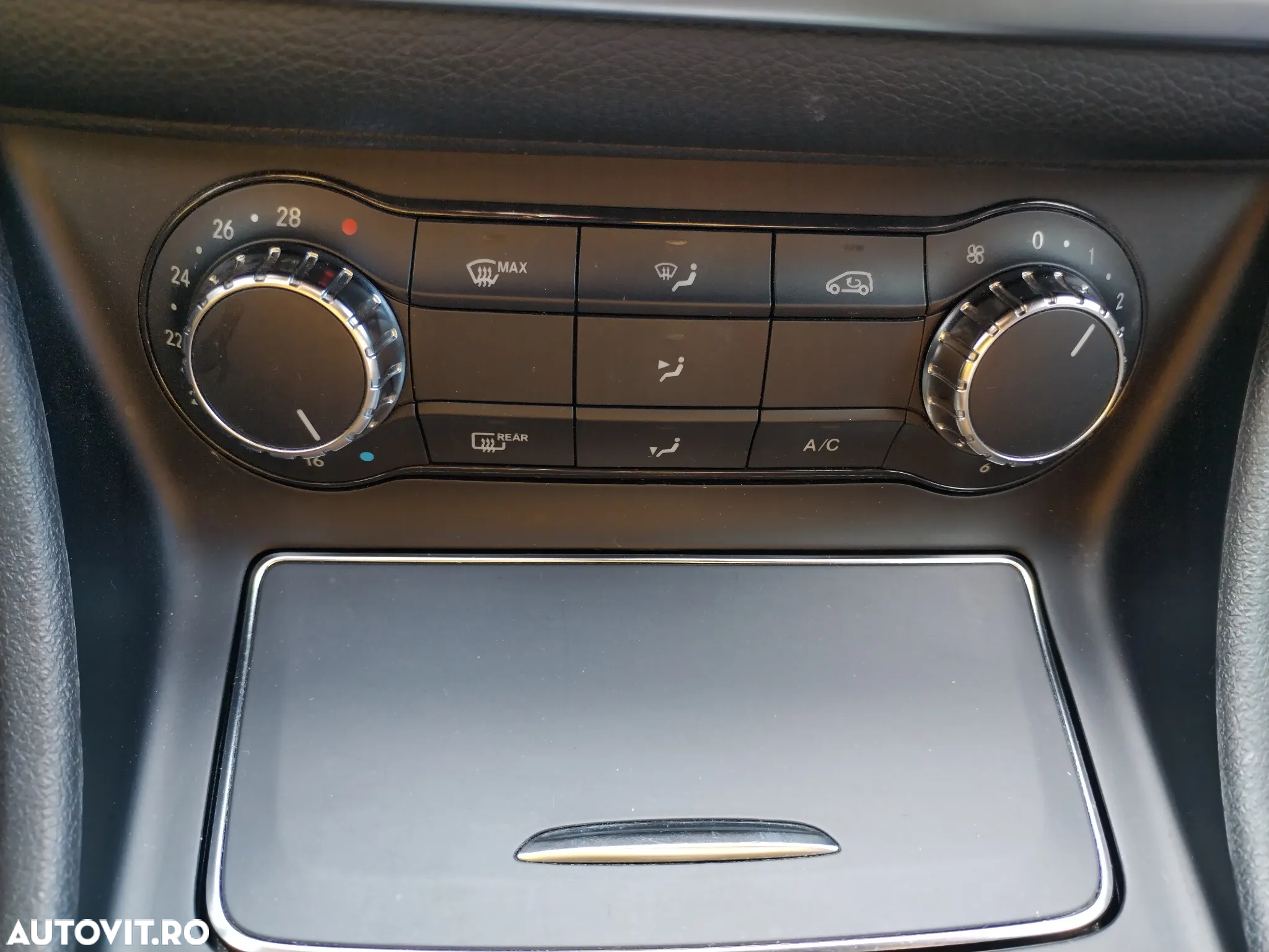 Mercedes-Benz GLA - 20
