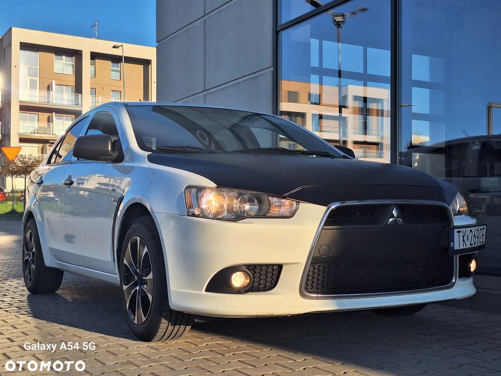 Mitsubishi Lancer 1.5 Inform - 7