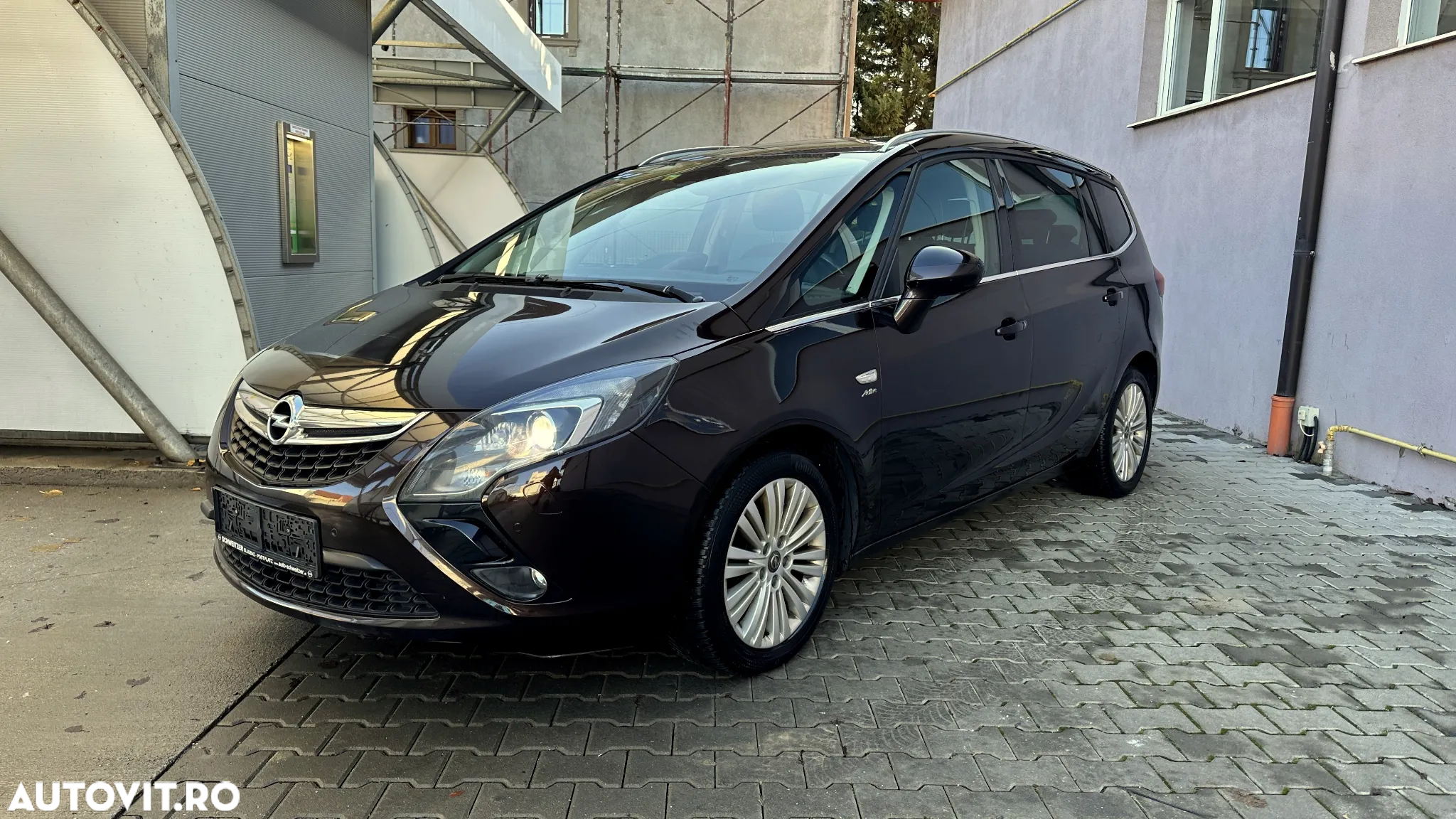 Opel Zafira Tourer 2.0 CDTI Active - 19