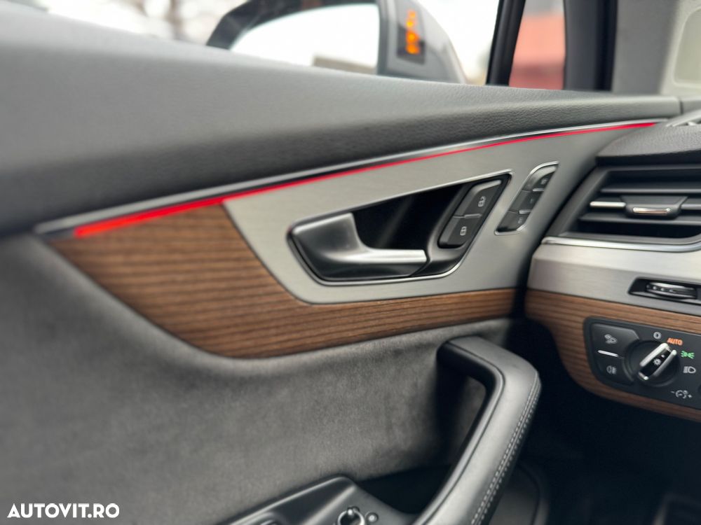 Audi Q7 - 16