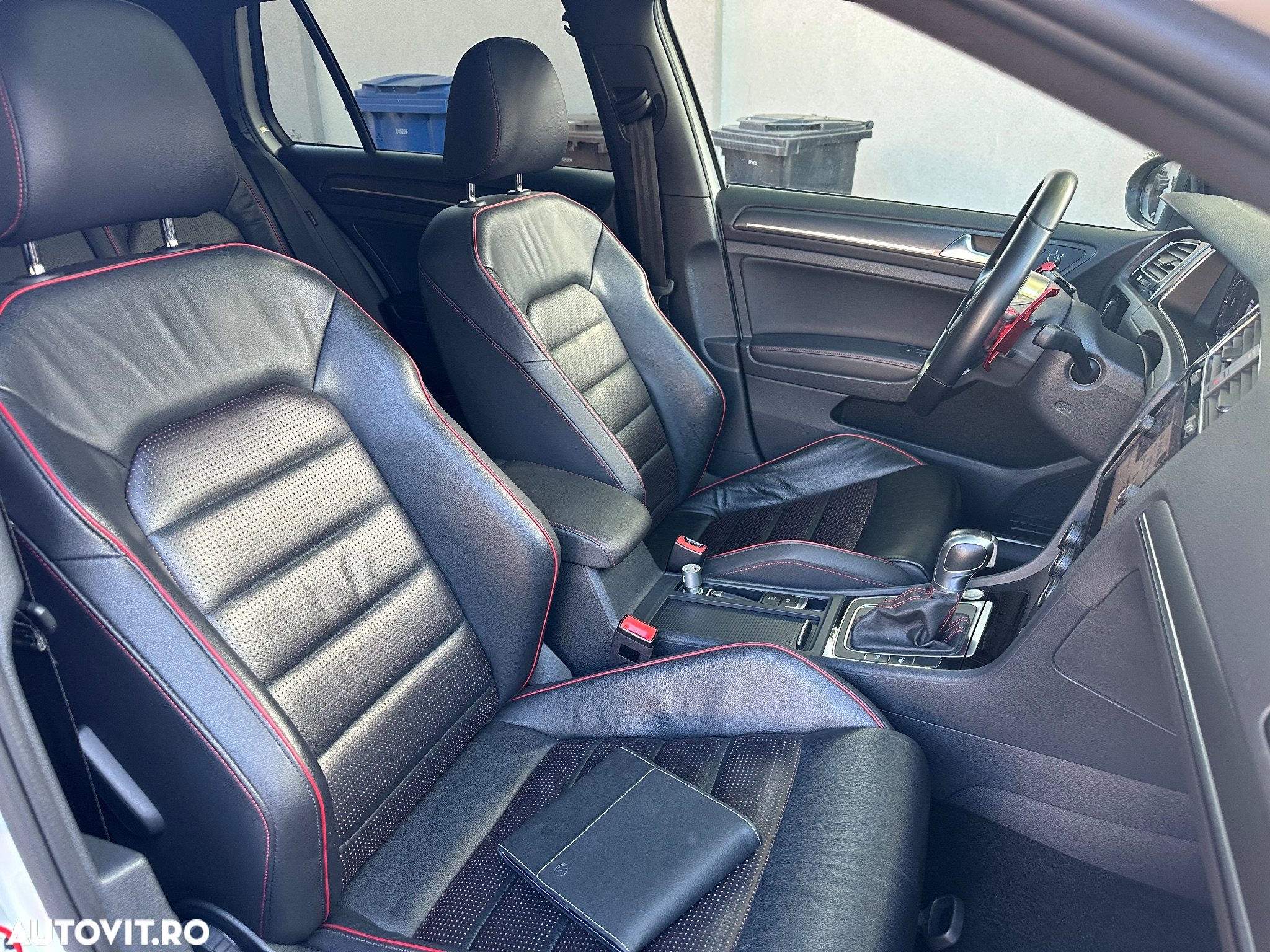 Volkswagen Golf 2.0 TSI DSG GTI Performance - 17