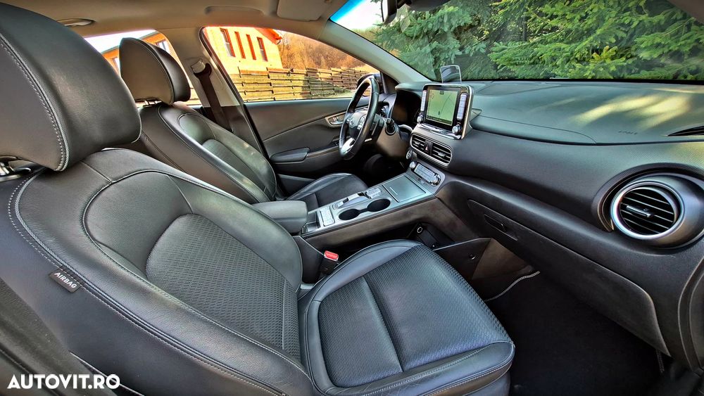 Hyundai KONA 204CP Luxury+ - 10