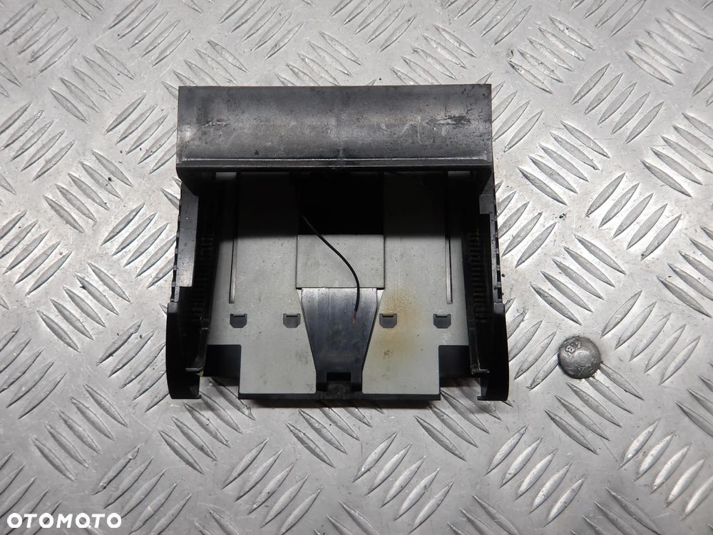 AUDI A2 1.4 TDI 99-05r. POPIELNICZKA 8Z0857951 - 5