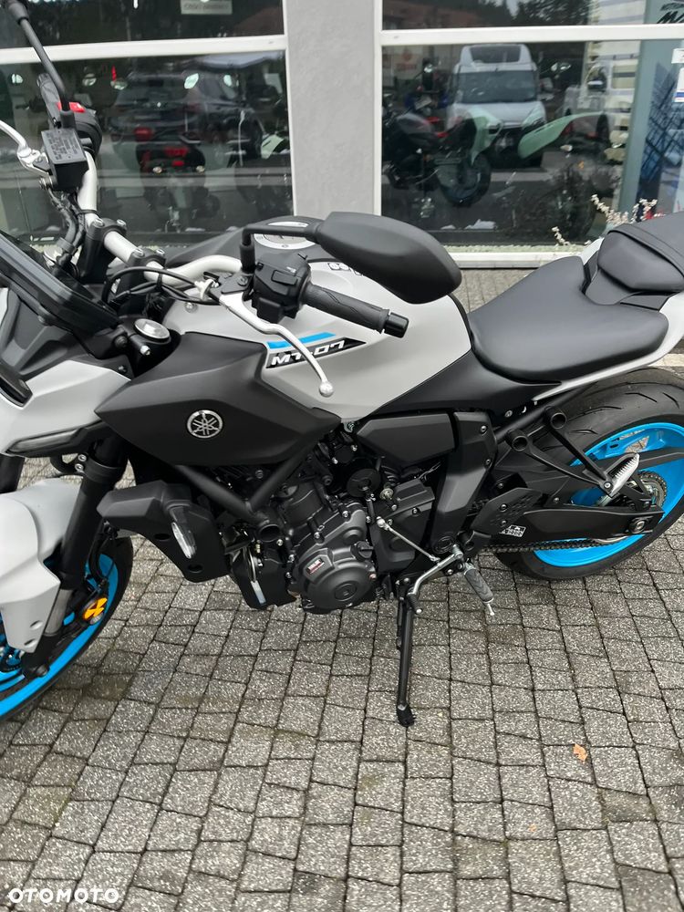 Yamaha MT - 4