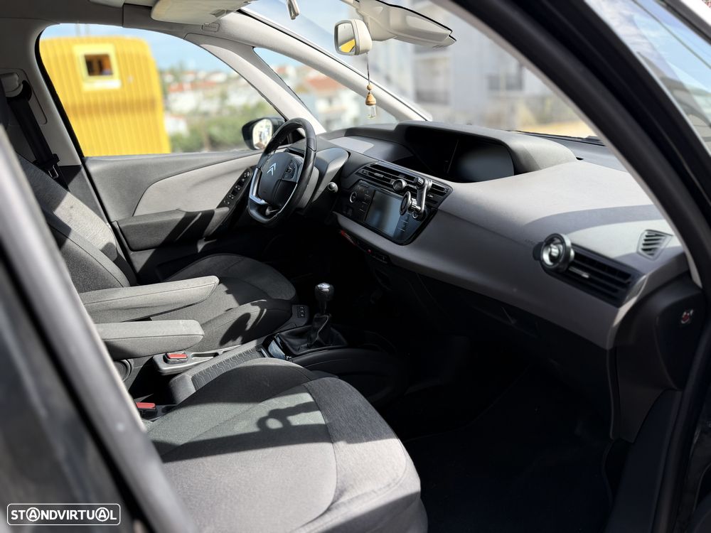 Citroën C4 Grand Picasso BlueHDi 120 SHINE - 32