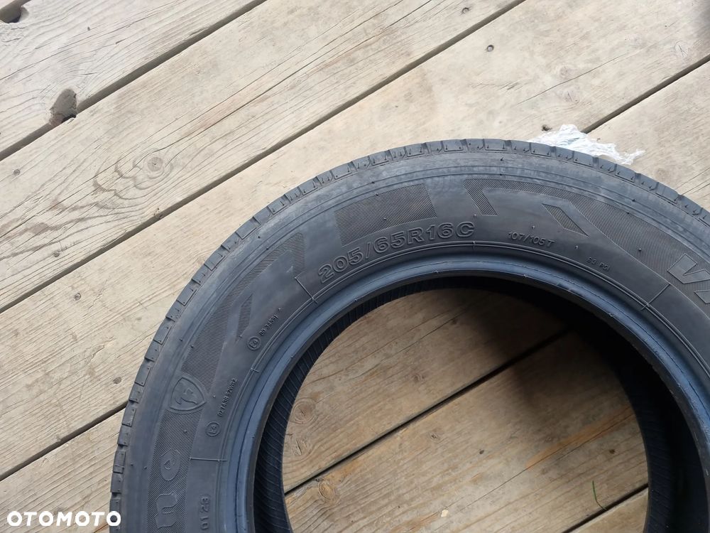 Opony Firestone Vanhawk 2 205/65R16C 107T ,2023r.2x7mm bdb stan - 9