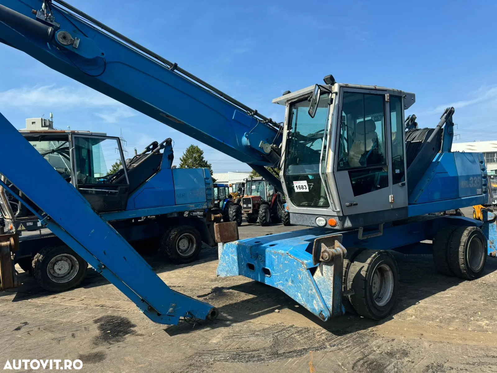 Fuchs MHL 335 Terex Excavator pe roti - 6
