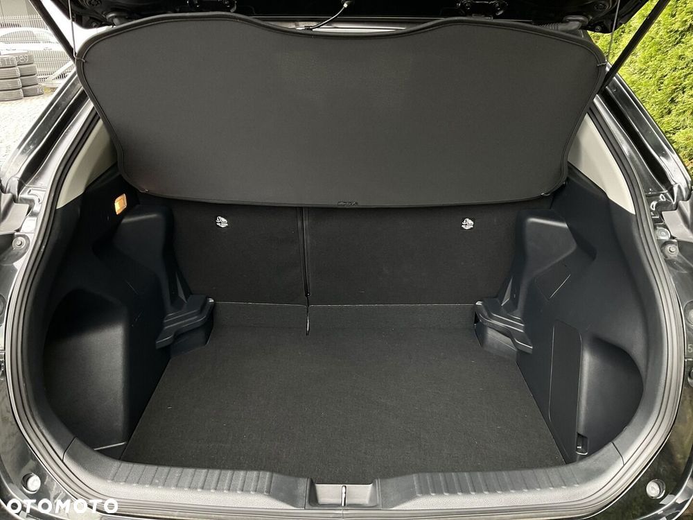 Toyota Yaris Cross Hybrid 1.5 Comfort - 33