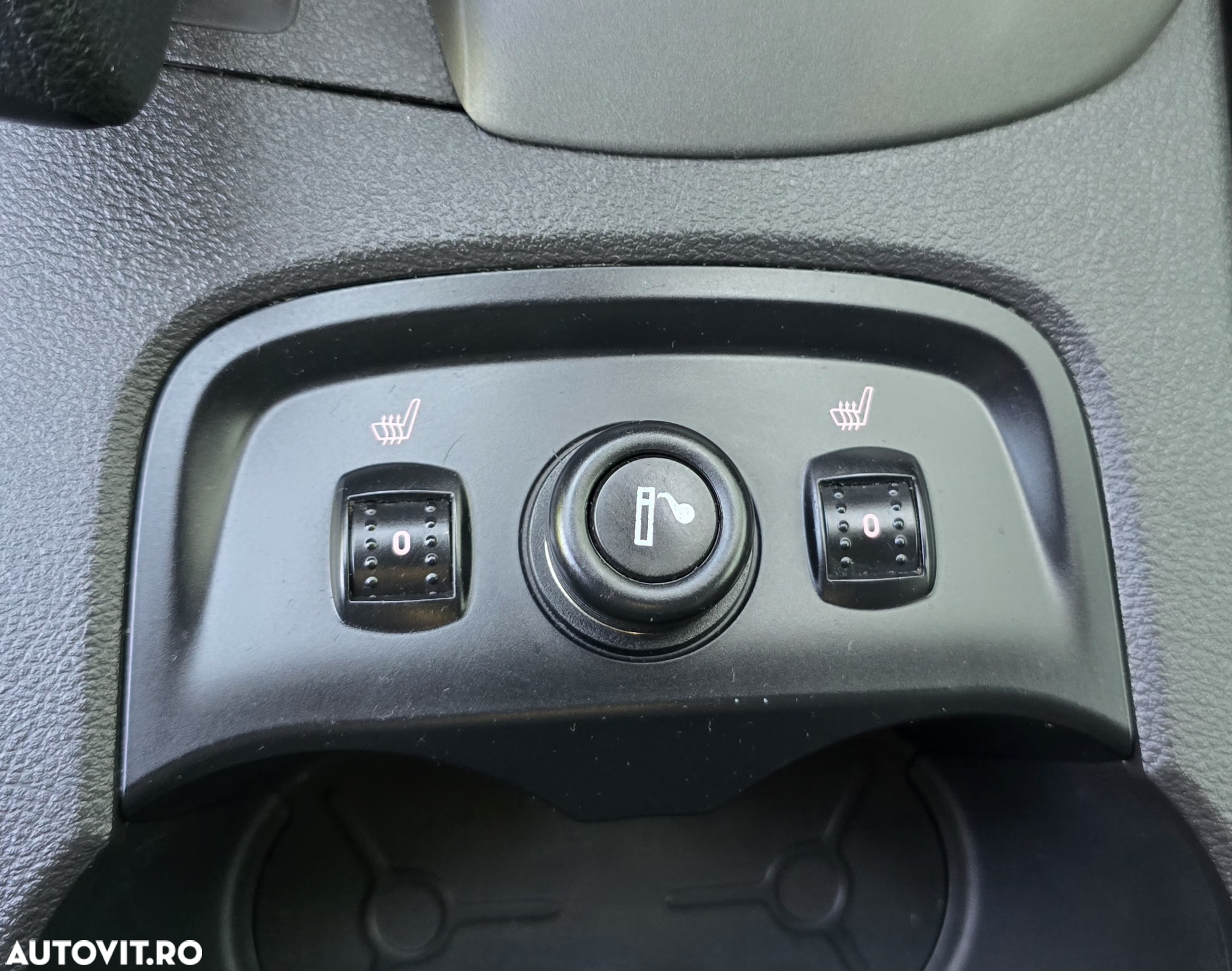 Ford Focus - 21