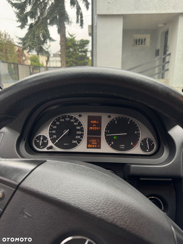 Mercedes-Benz Klasa B 180 CDI Autotronic - 8