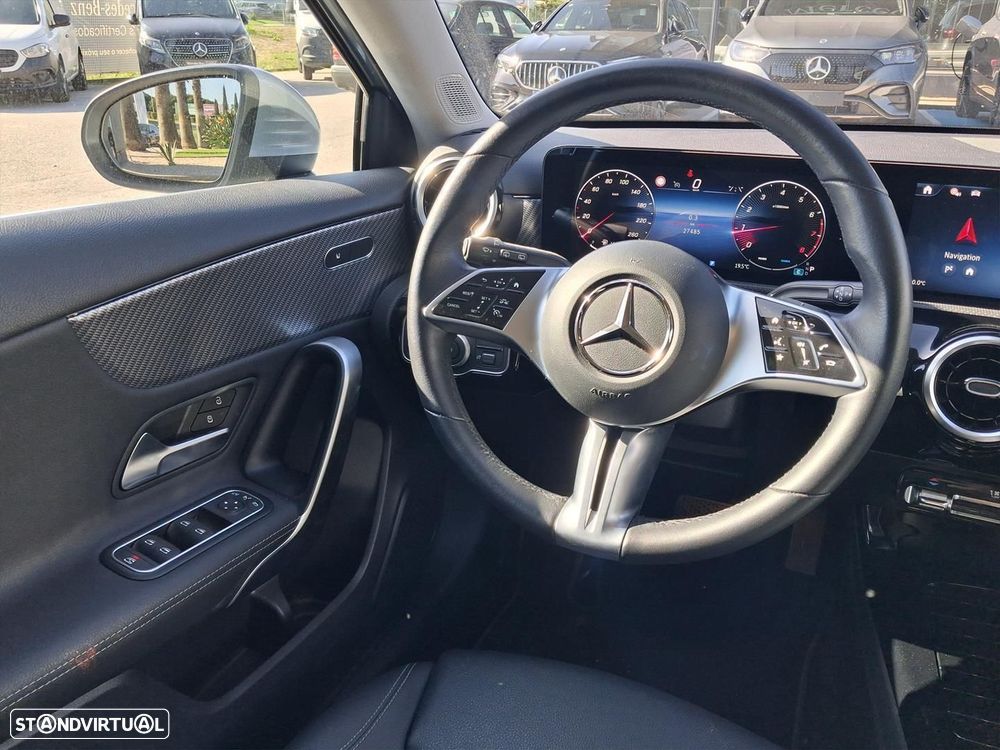 Mercedes-Benz A 200 Standard - 15