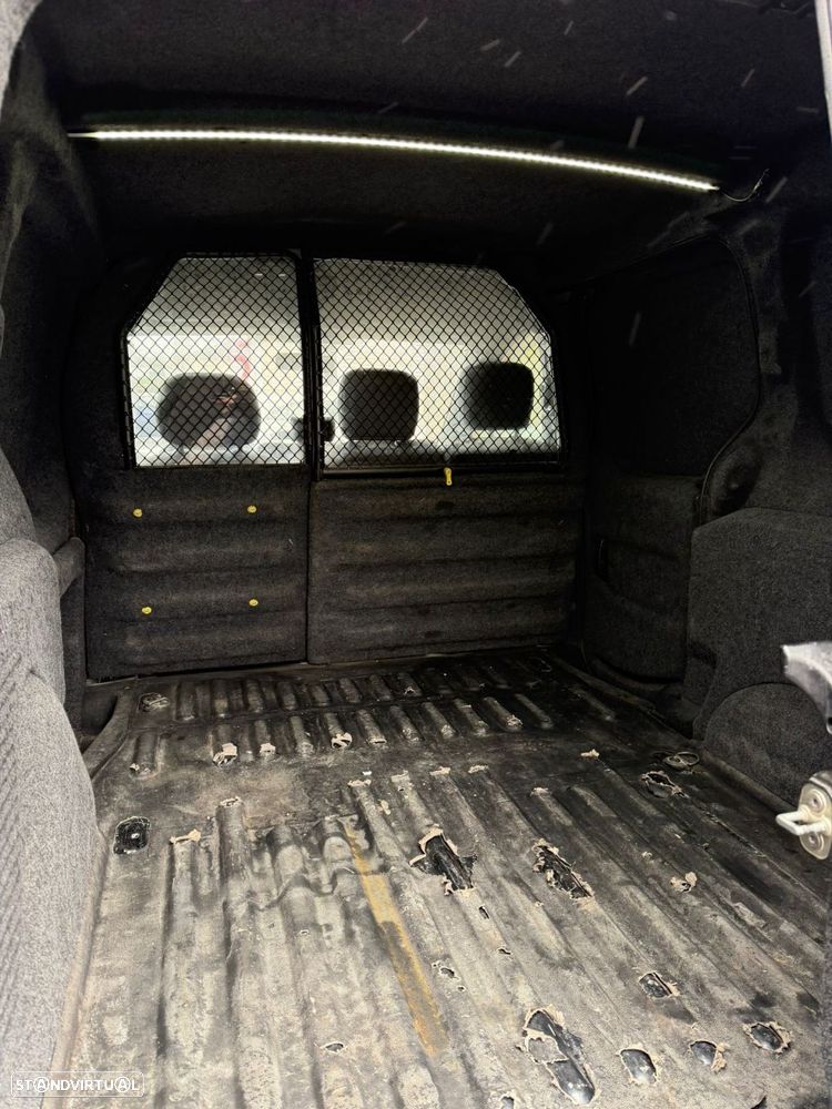 Citroën Berlingo 1.6 HDi 600 3L - 8