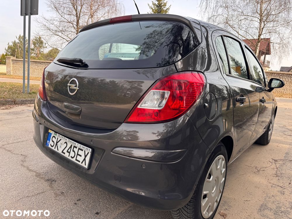 Opel Corsa 1.4 16V Graphite - 3