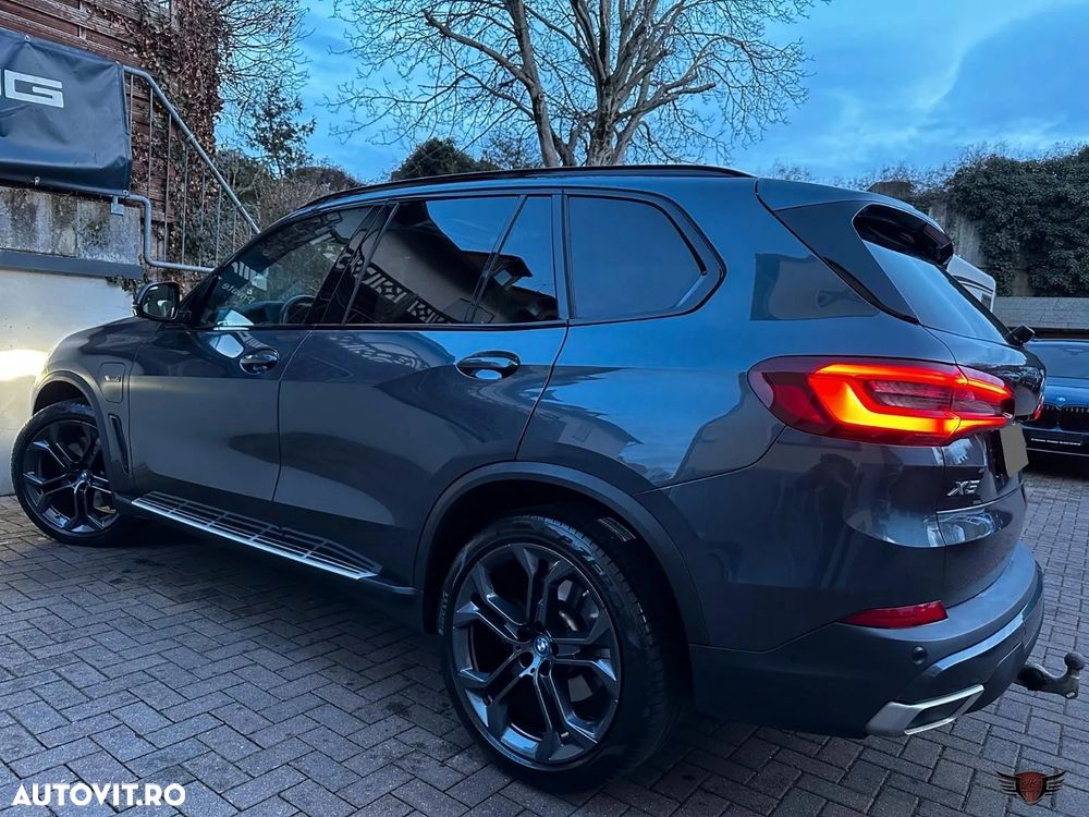 BMW X5 xDrive45e - 14