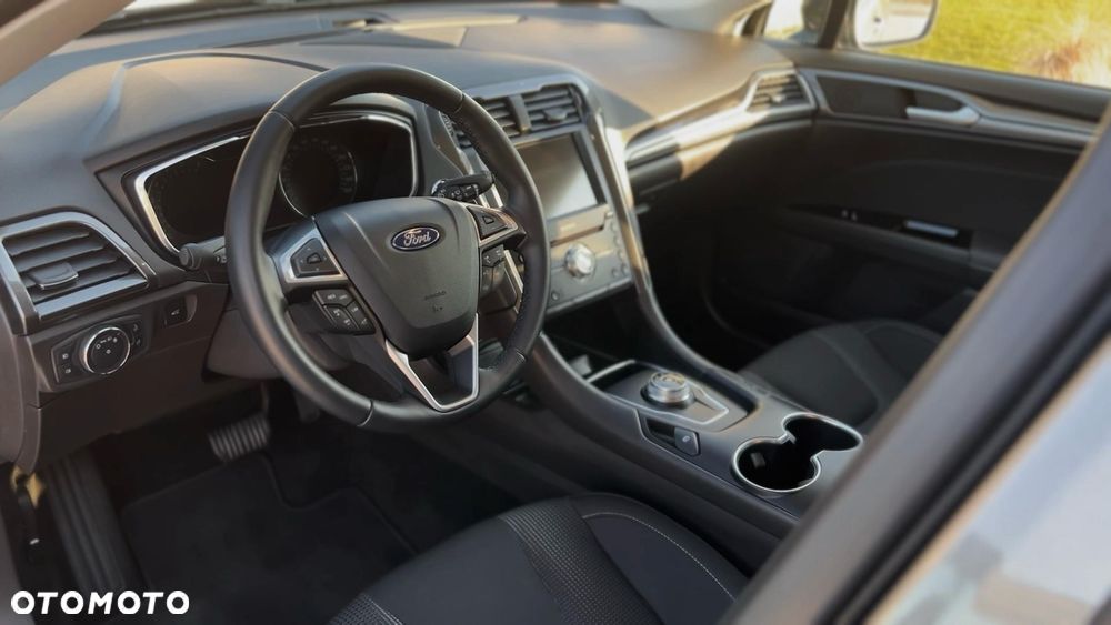 Ford Mondeo 2.0 EcoBlue Titanium - 13
